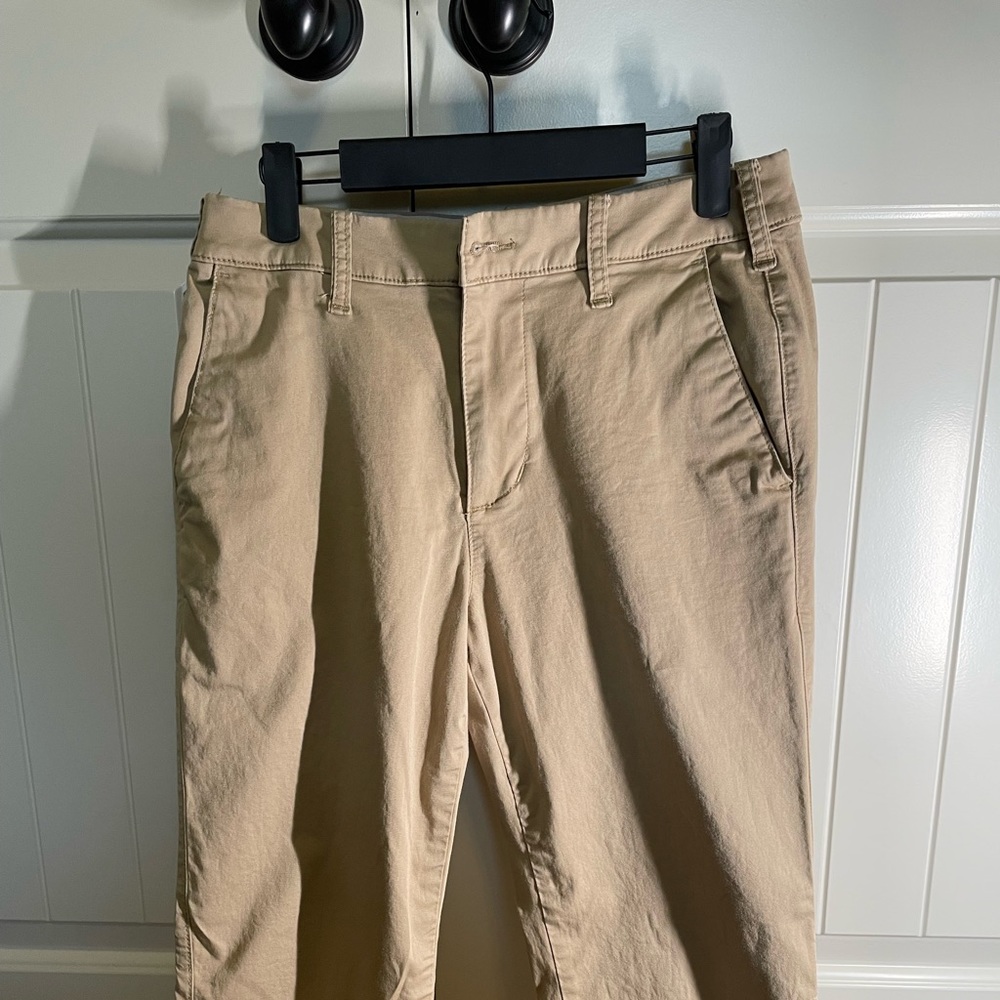Hollister khaki pants light brown 29x30